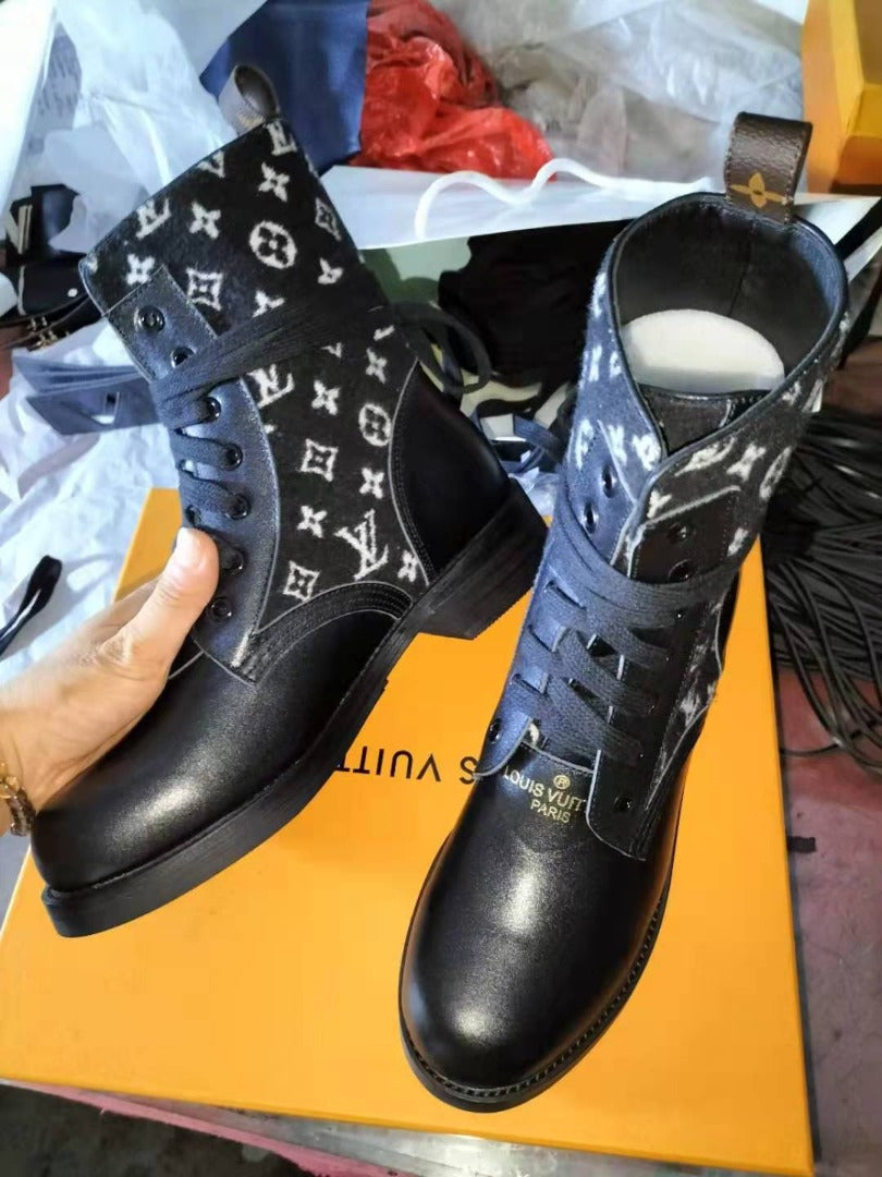 Louis Vuitton Metropolis Flat Ranger Black