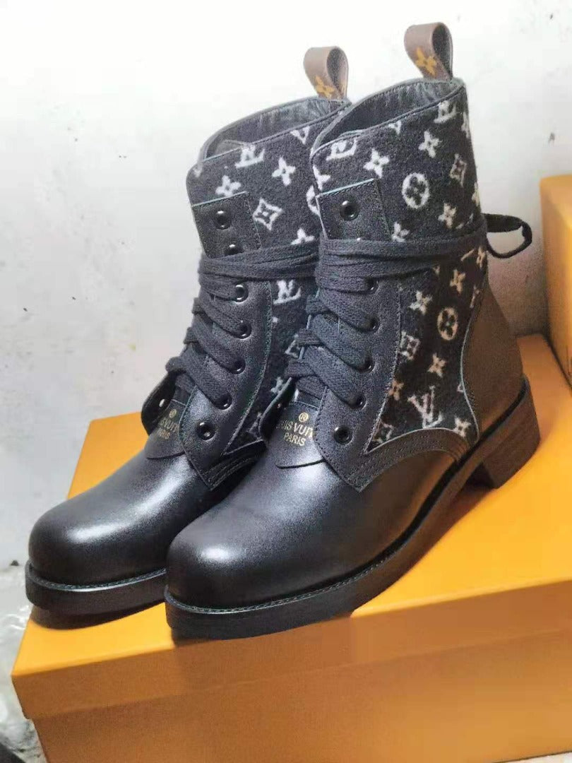 Louis Vuitton Metropolis Flat Ranger Black