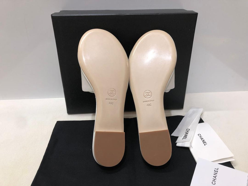 Chanel Pearl Embroidered Sandals Lambskin Leather Spring/Summer Collection, White