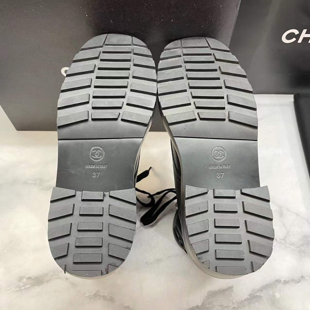 Chanel Pearl Embellished Ankle Boots Calfskin Leather Fall/Winter Collection Black