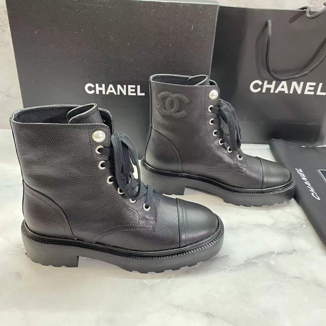Chanel Pearl Embellished Ankle Boots Calfskin Leather Fall/Winter Collection Black