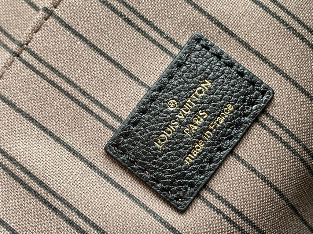 Louis Vuitton Pochette Métis Handbag M41487 29cm Black