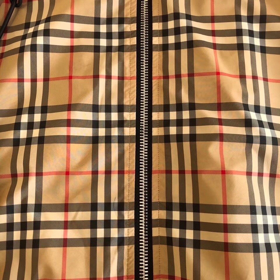 Burberry Reversible Vintage Check Hooded Jacket