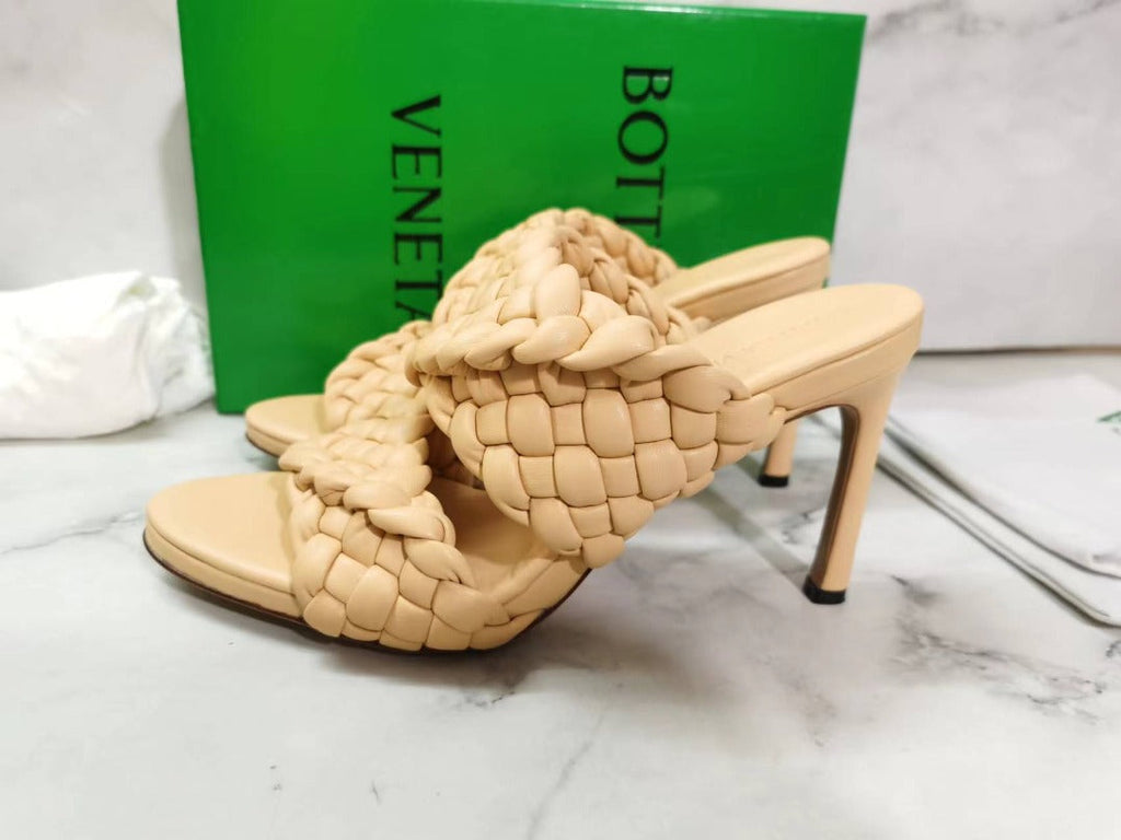 Bottega Veneta Curve Sandals 9.5cm Heel Lambskin Leather Spring/Summer Collection Saffron