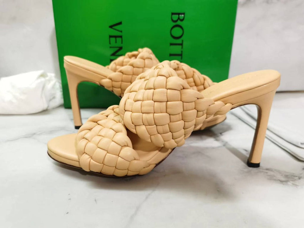 Bottega Veneta Curve Sandals 9.5cm Heel Lambskin Leather Spring/Summer Collection Saffron