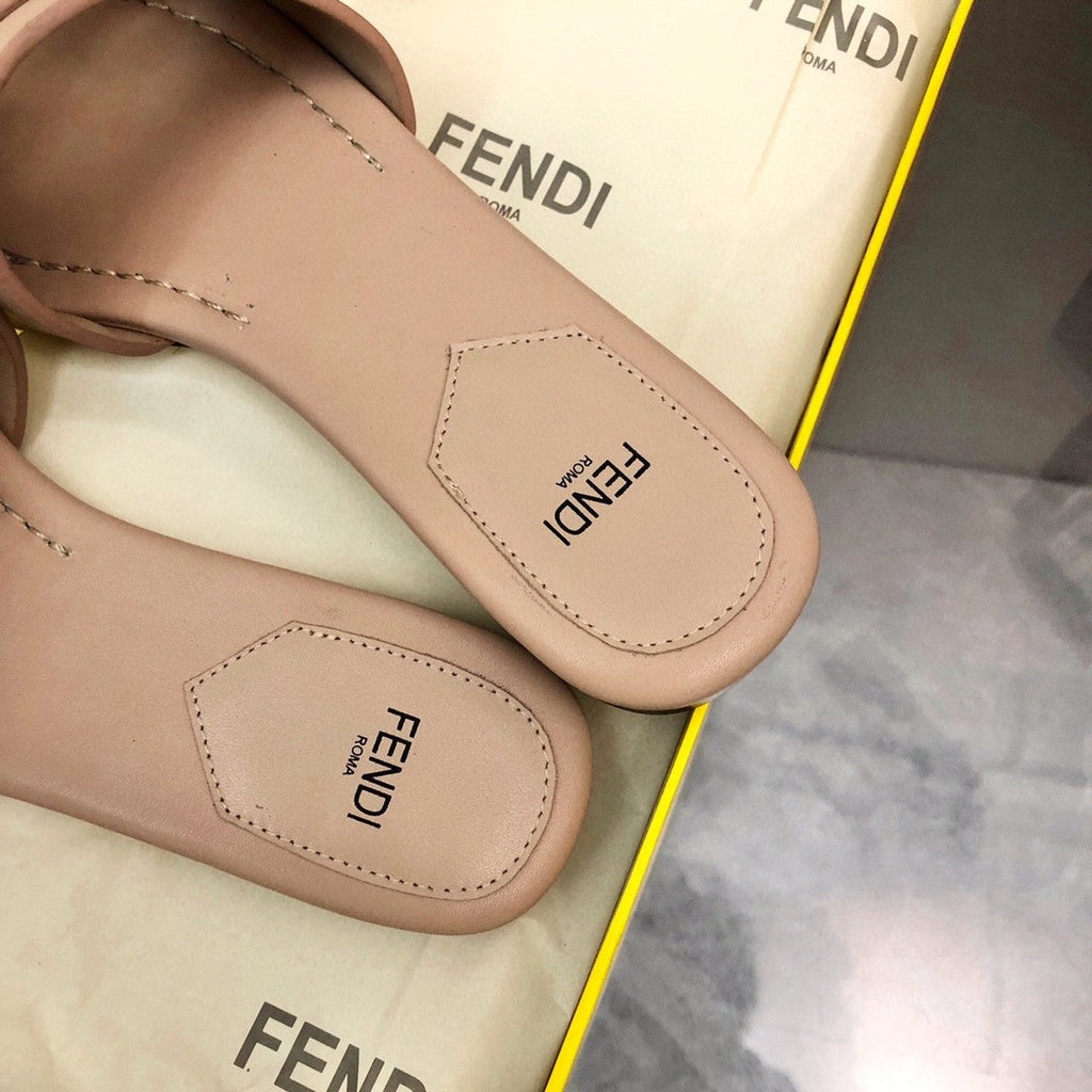 Fendi Baguette Beige