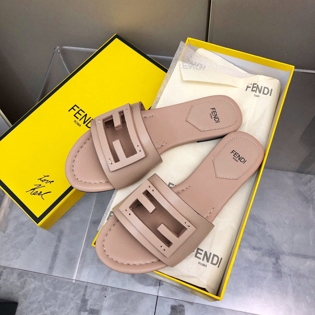 Fendi Baguette Beige