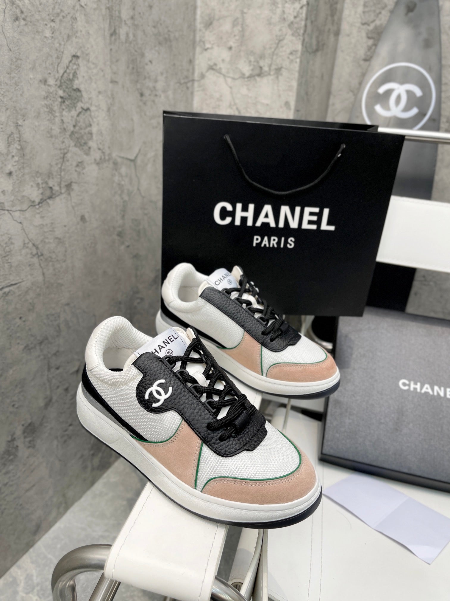 Chanel Trainers Sneakers White/Beige