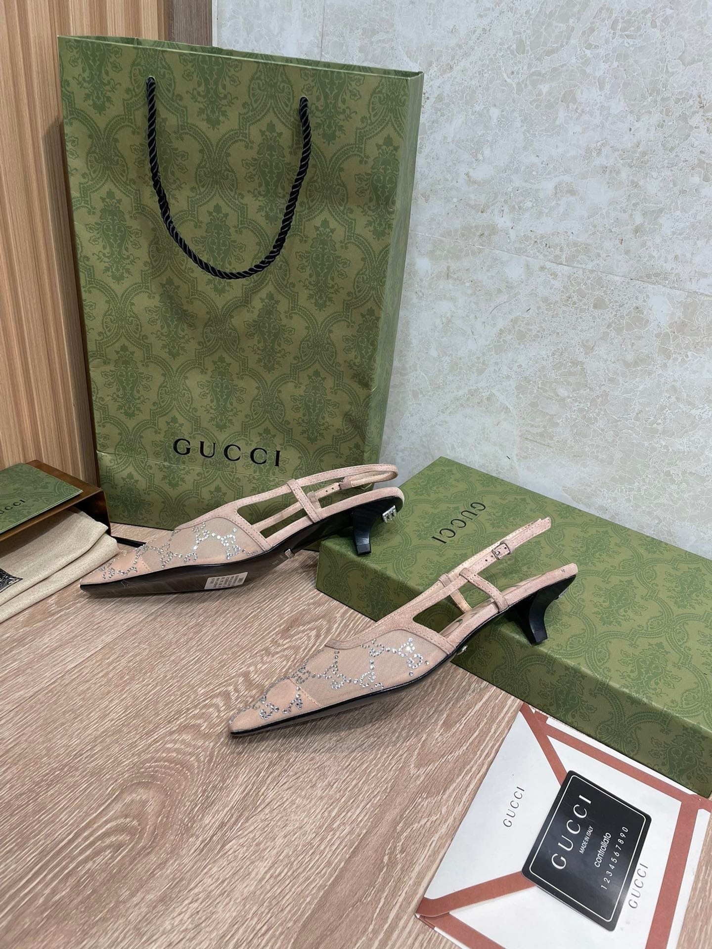 Gucci Slingback Pumps Brown