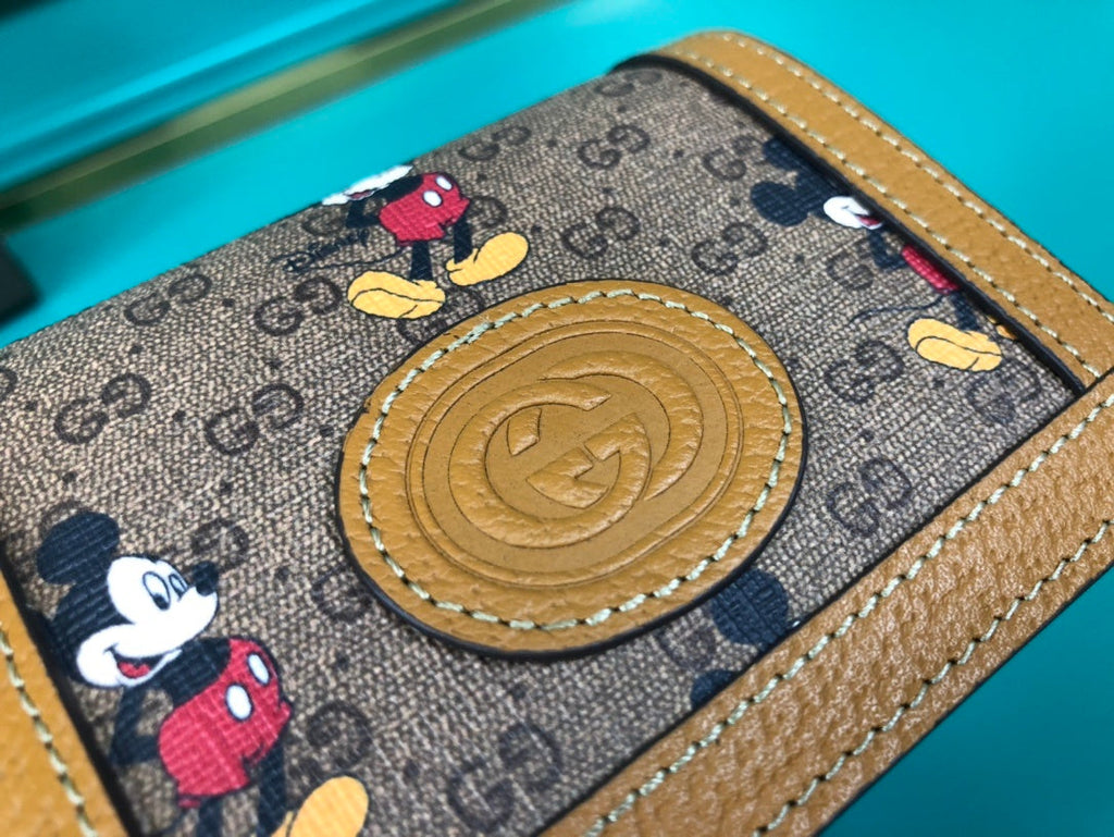 Gucci Disney Mickey Card Case Beige Wallet 11cm