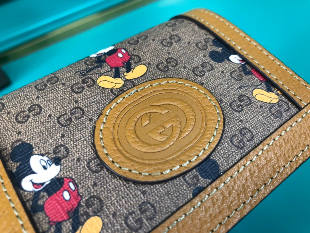 Gucci Disney Mickey Card Case Beige Wallet 11cm