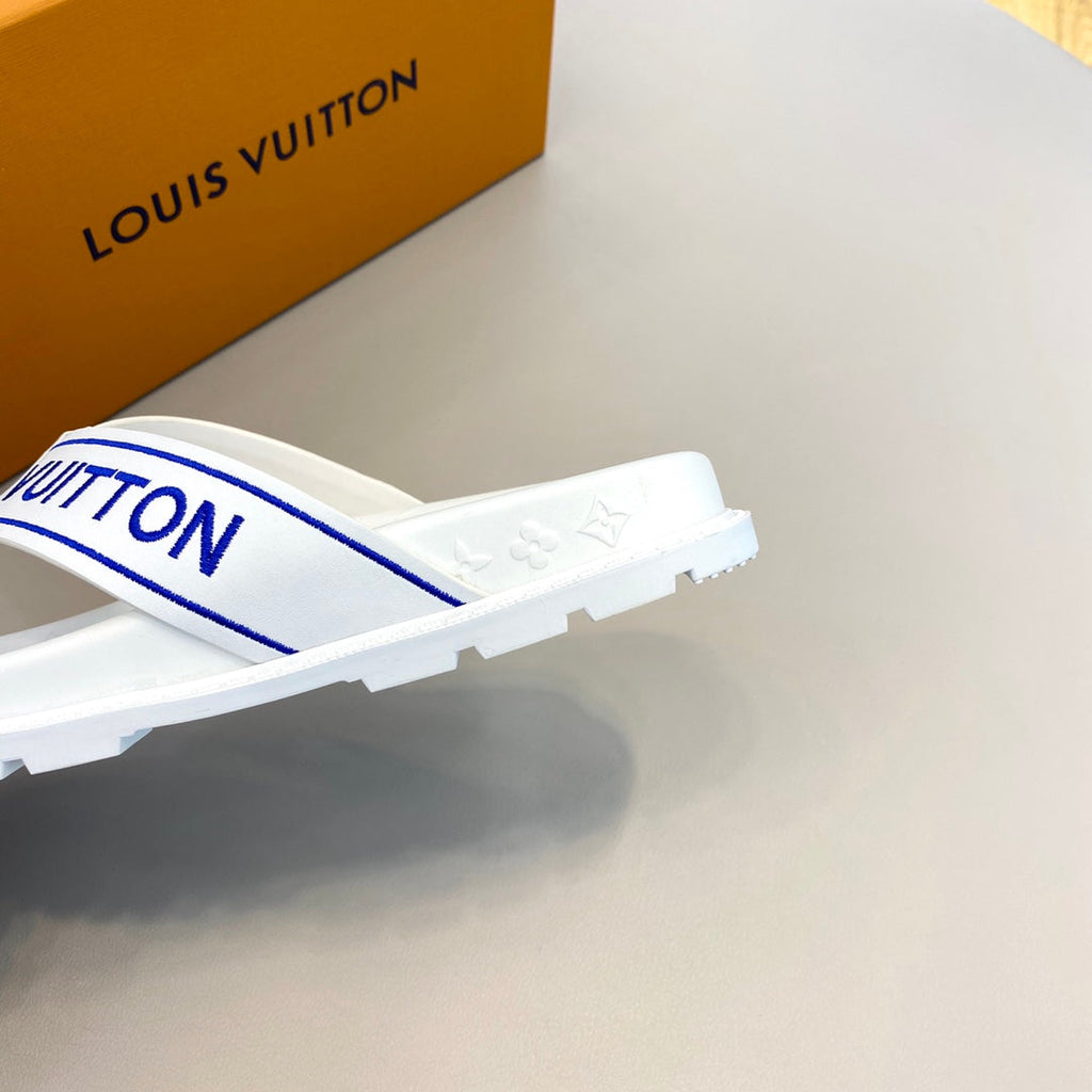 Louis Vuitton Mirabeau Thong