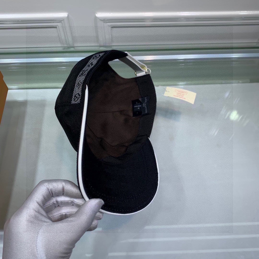 Louis Vuitton Get Ready Cap Black