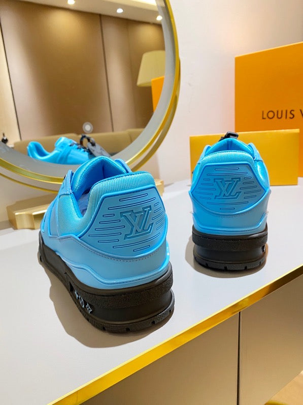 Louis Vuitton Trainer Sneaker Blue