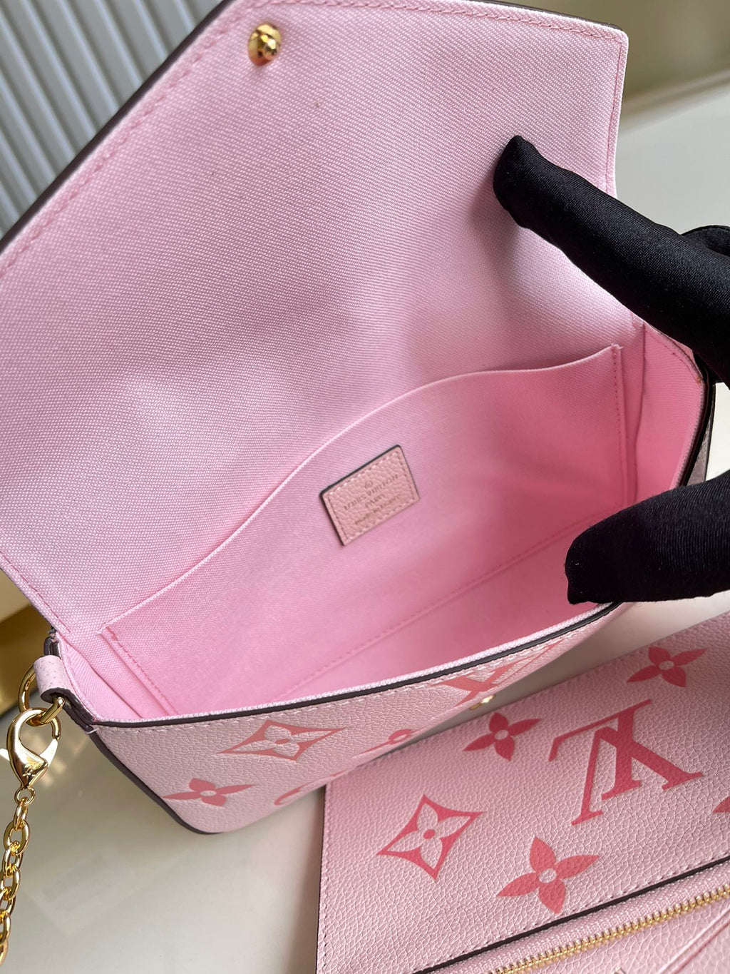 Louis Vuitton Vitorine Wallet 21cm Pink