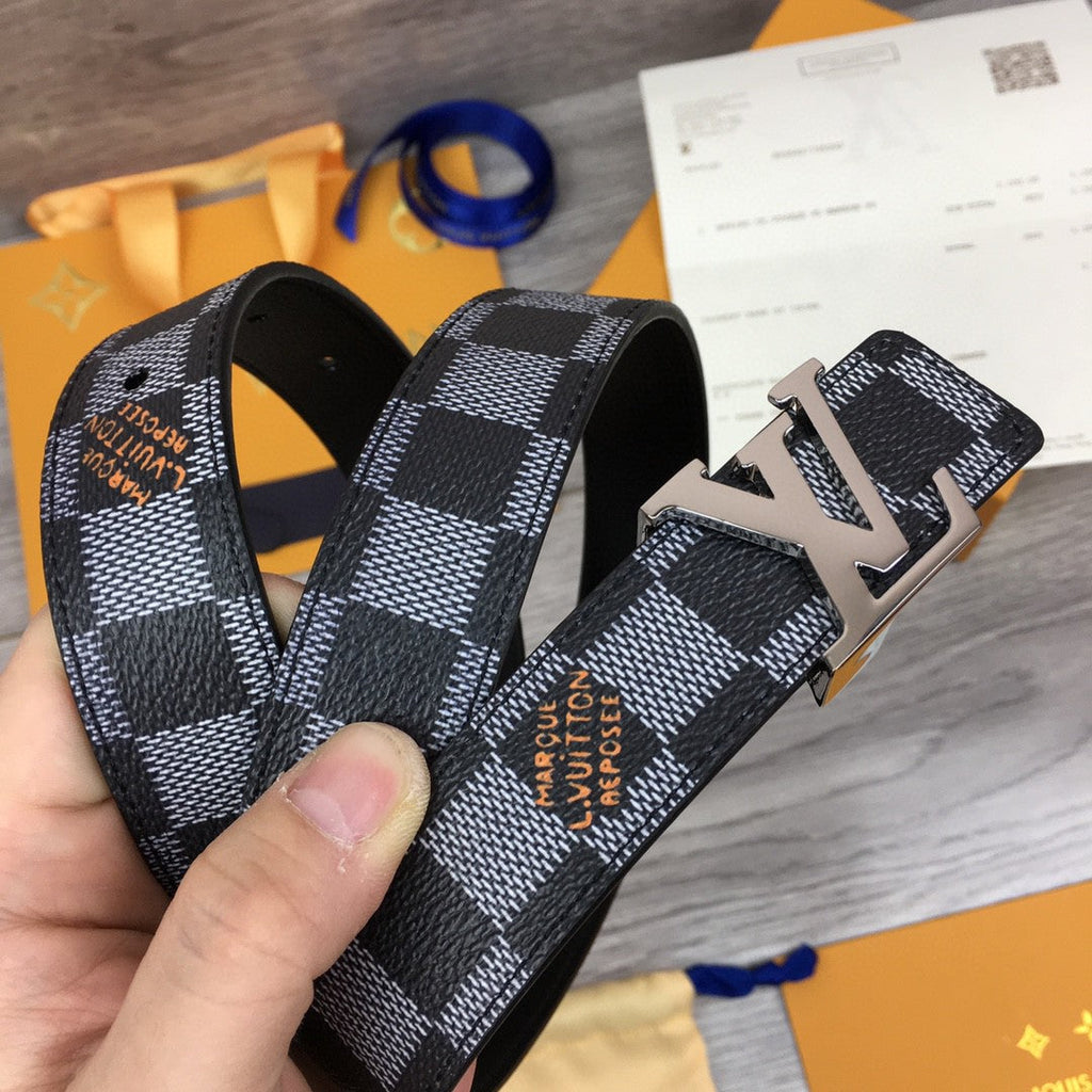 Louis Vuitton Initiales Belt Black