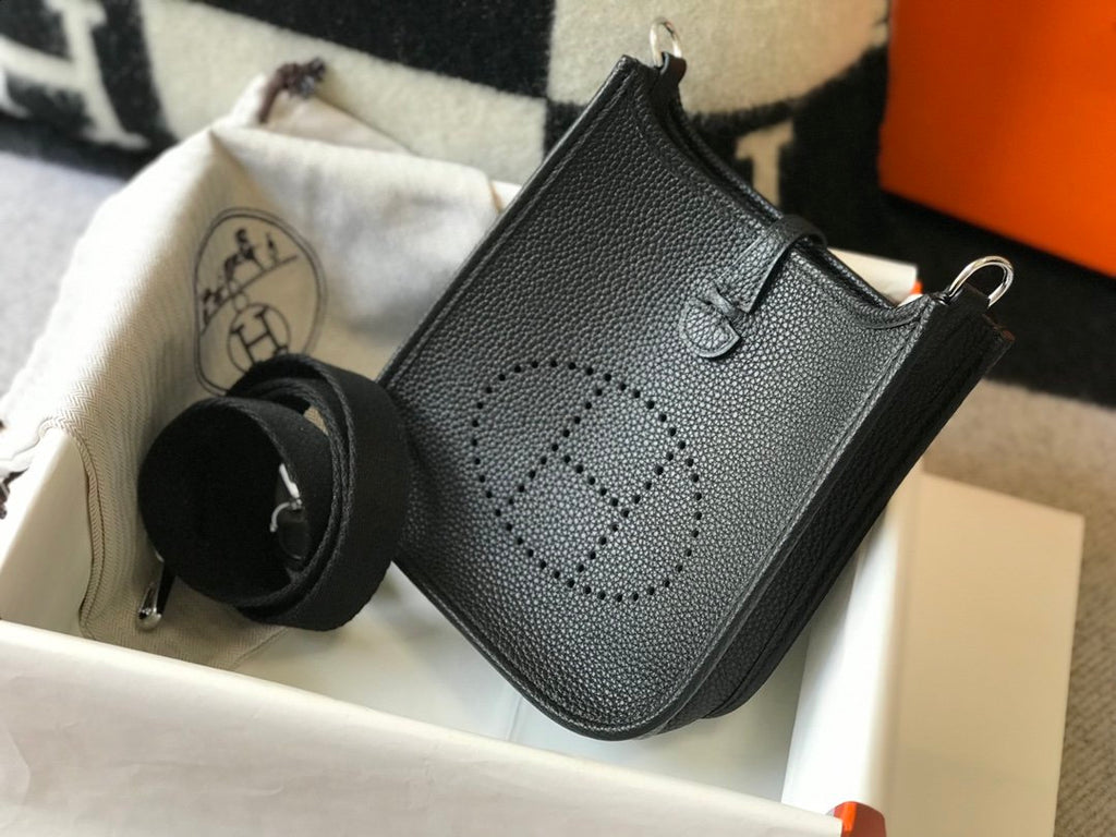 Hermes Handle Bag 17cm Black