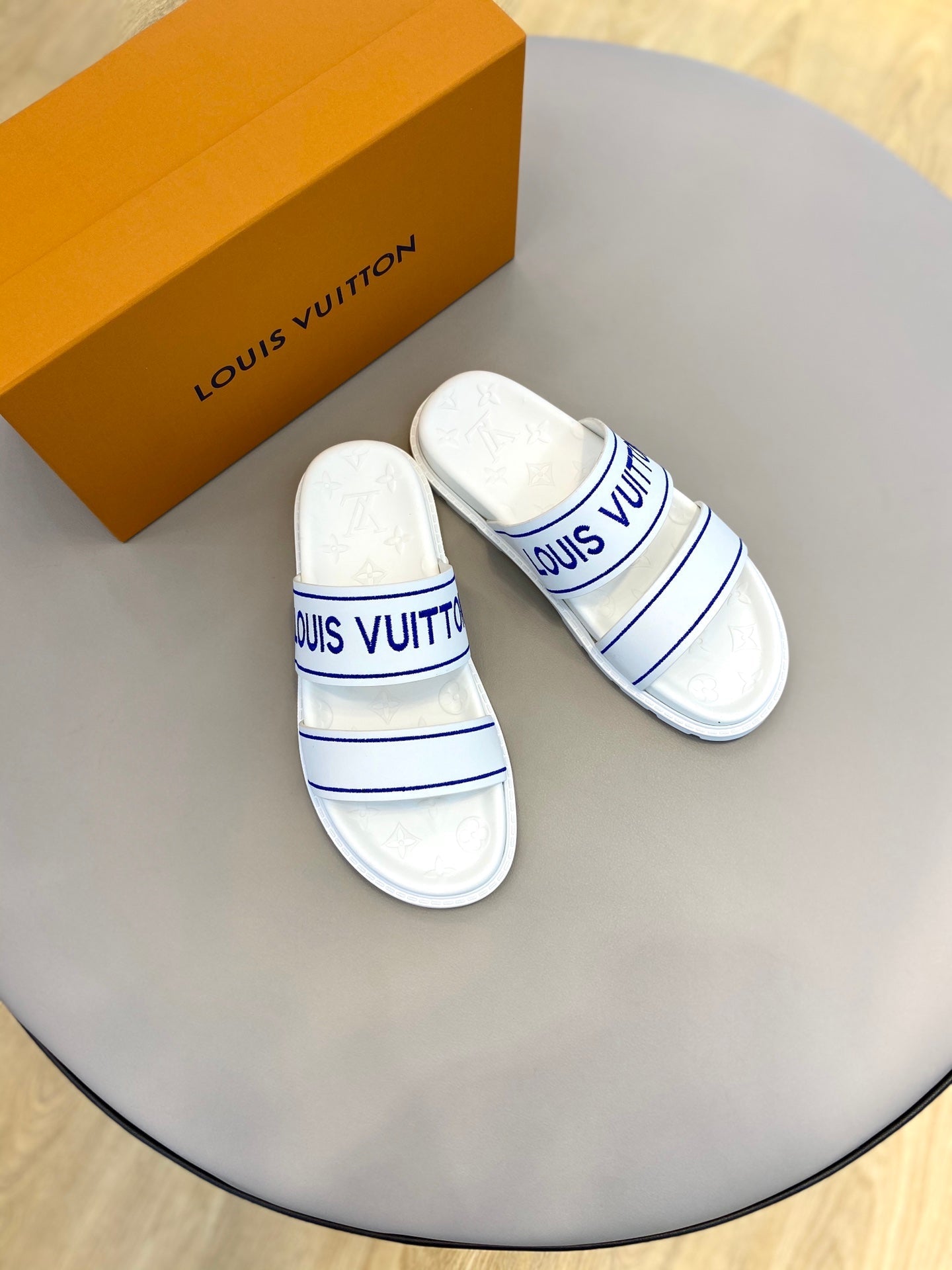 Louis Vuitton Oasis Mule