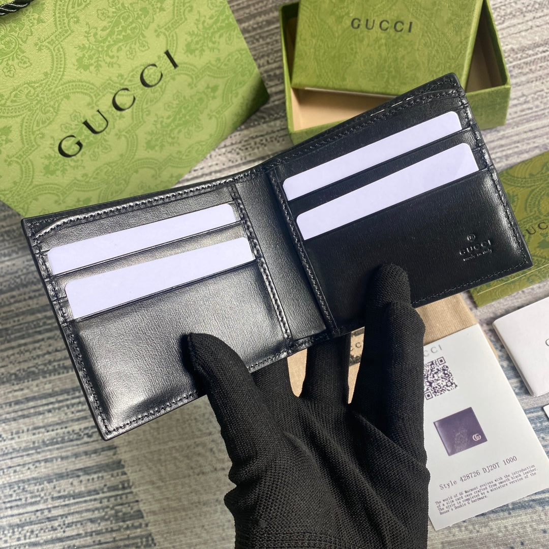 Gucci Marmont Bi-Fold Wallet 11cm