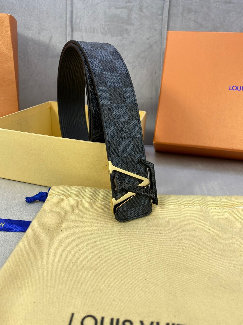 Louis Vuitton Initiales Reversible