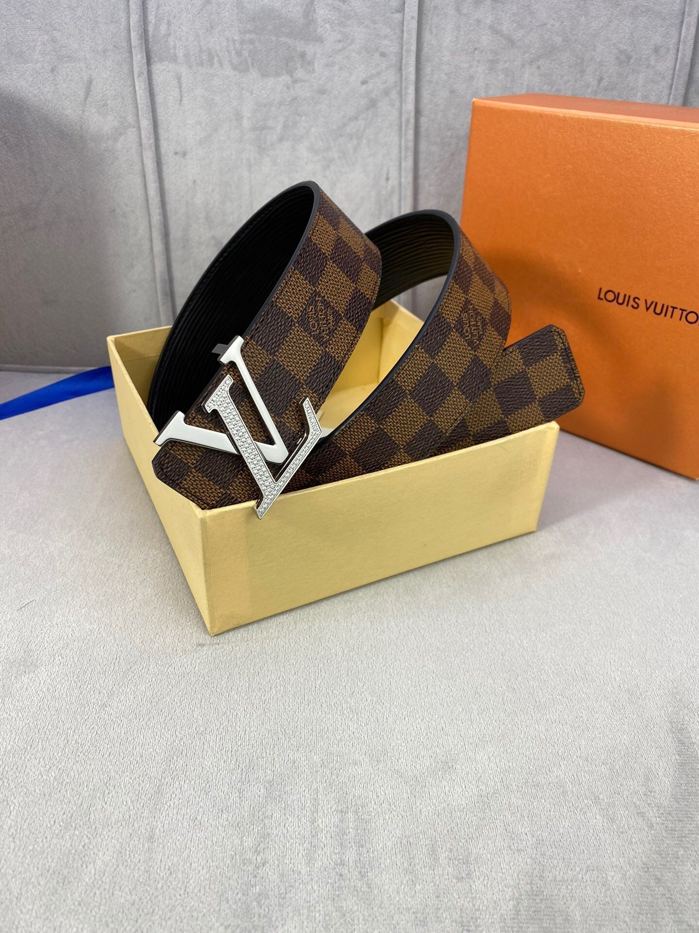 Louis Vuitton Initiales Reversible