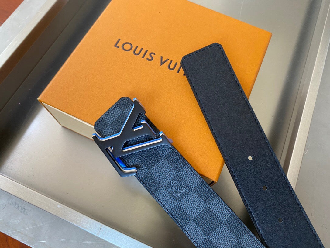 Louis Vuitton Initiales Reversible