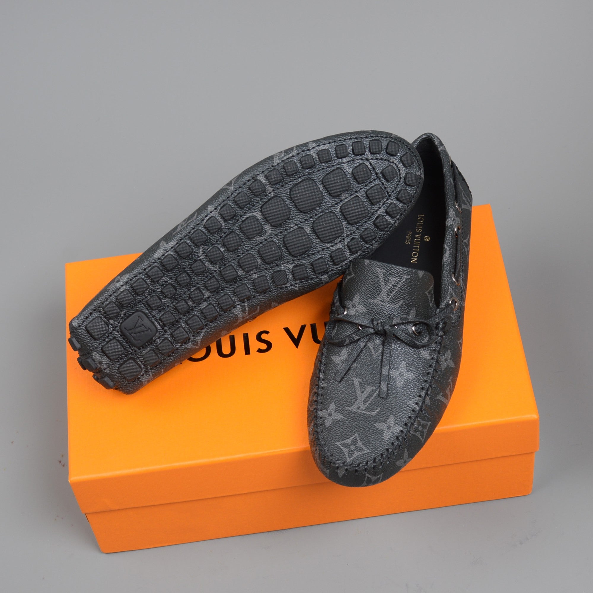 Louis Vuitton Driver Moccasin