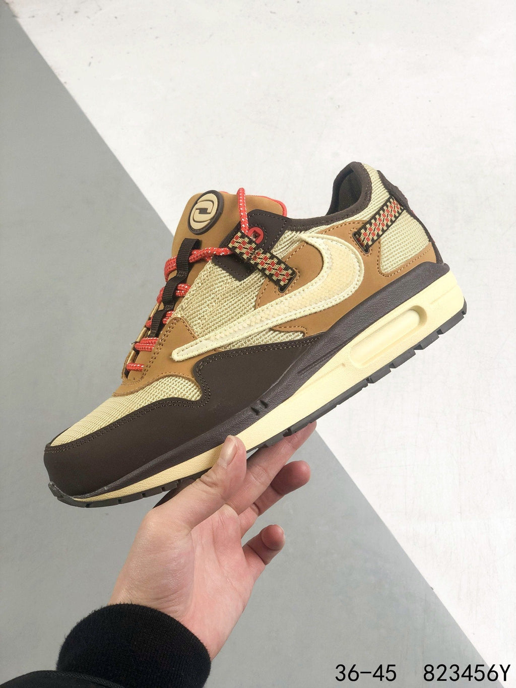 Nike Air Max 1 Brown