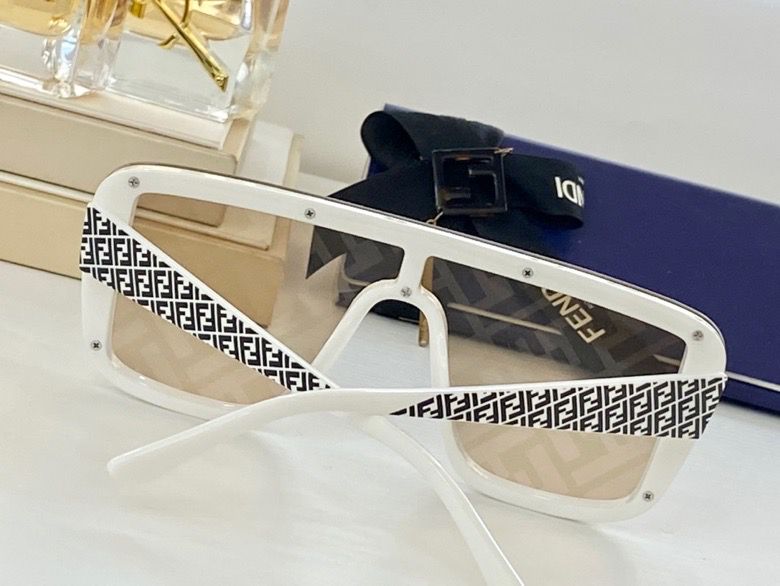 Fendi Disco Fashion Sunglasses