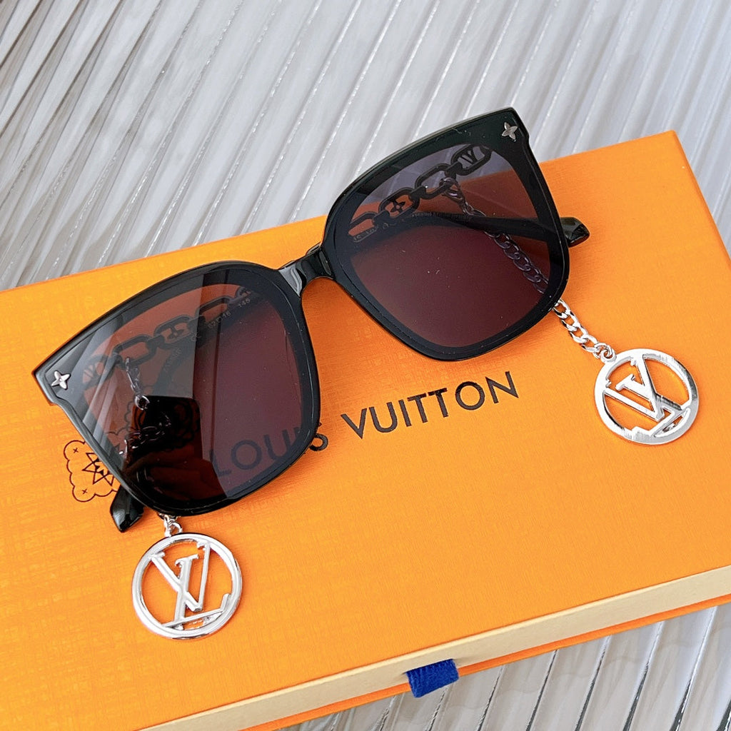 Louis Vuitton Link PM Square Sunglasses