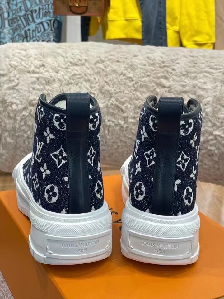 Louis Vuitton Squad Sneaker Boots Black