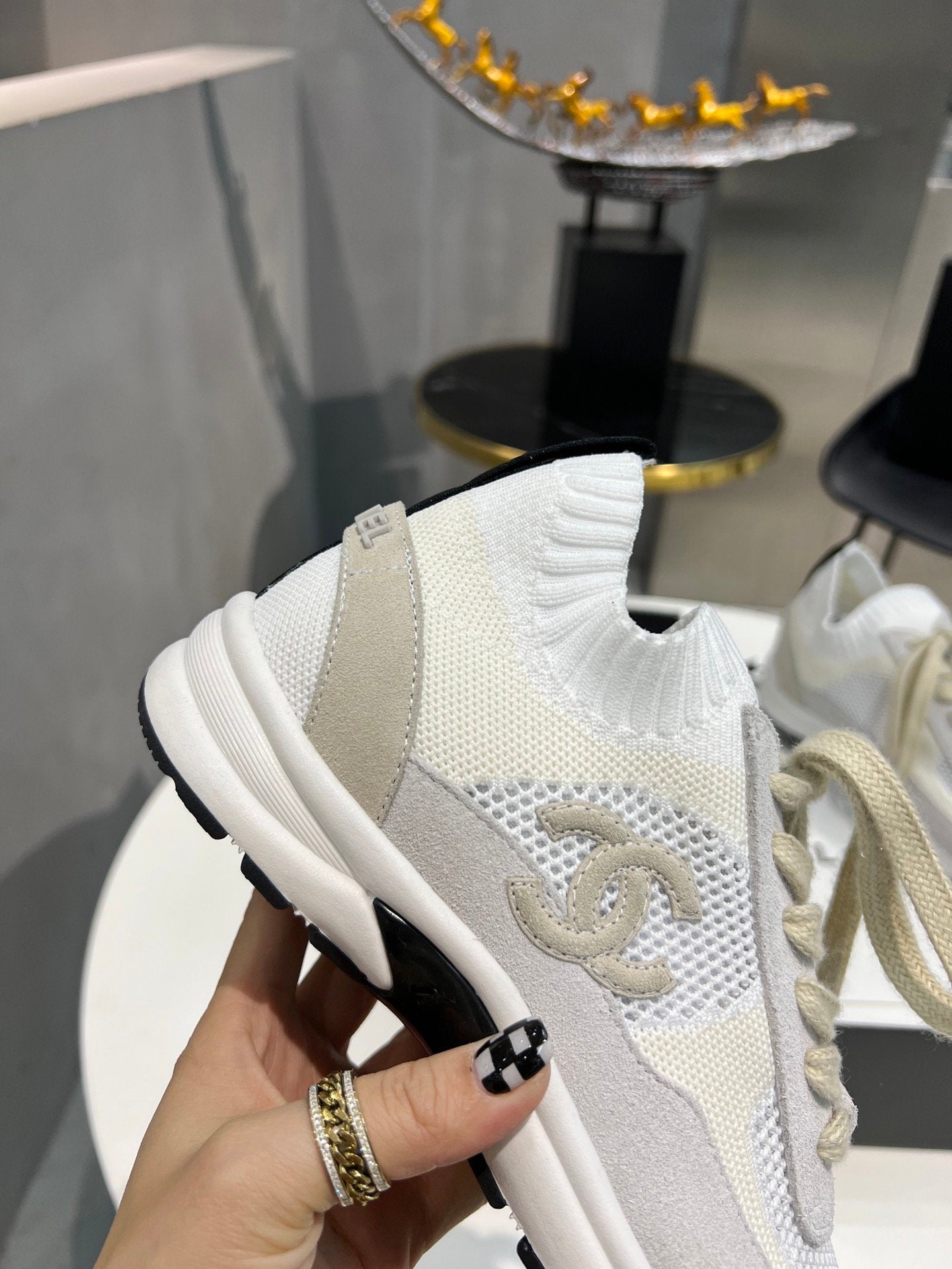 Chanel Trainers Sneakers White/Pink