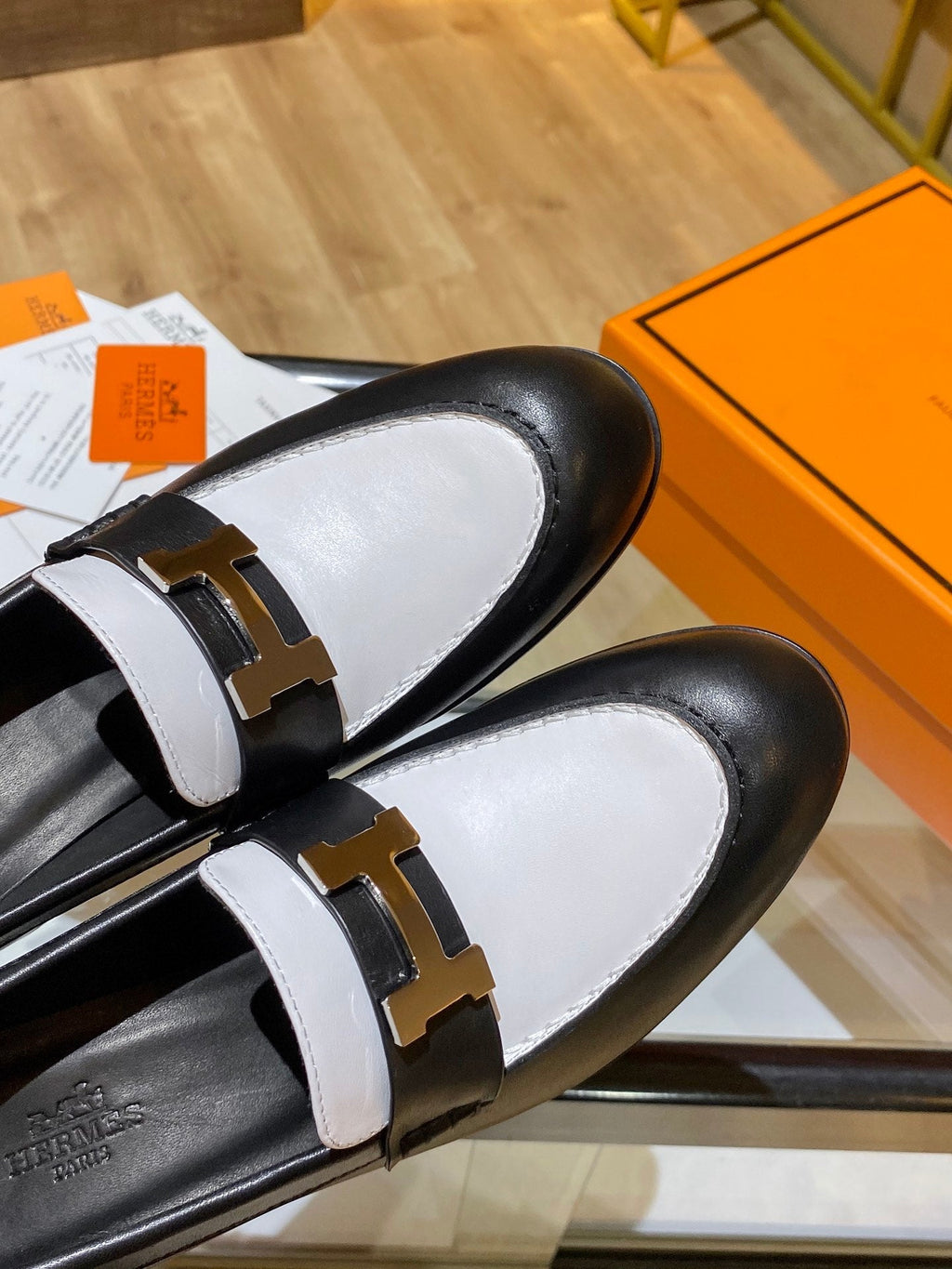 Hermes Elysee Pump Black/White