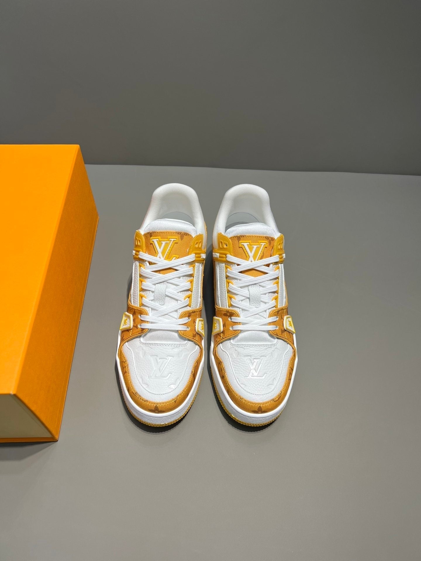 Louis Vuitton Trainer Sneaker