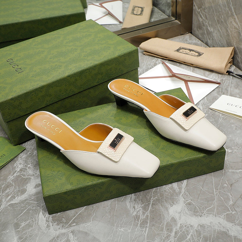 Gucci Slipper White