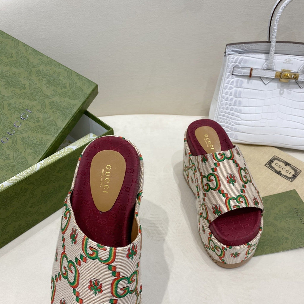 Gucci Platform Slide Sandal Beige