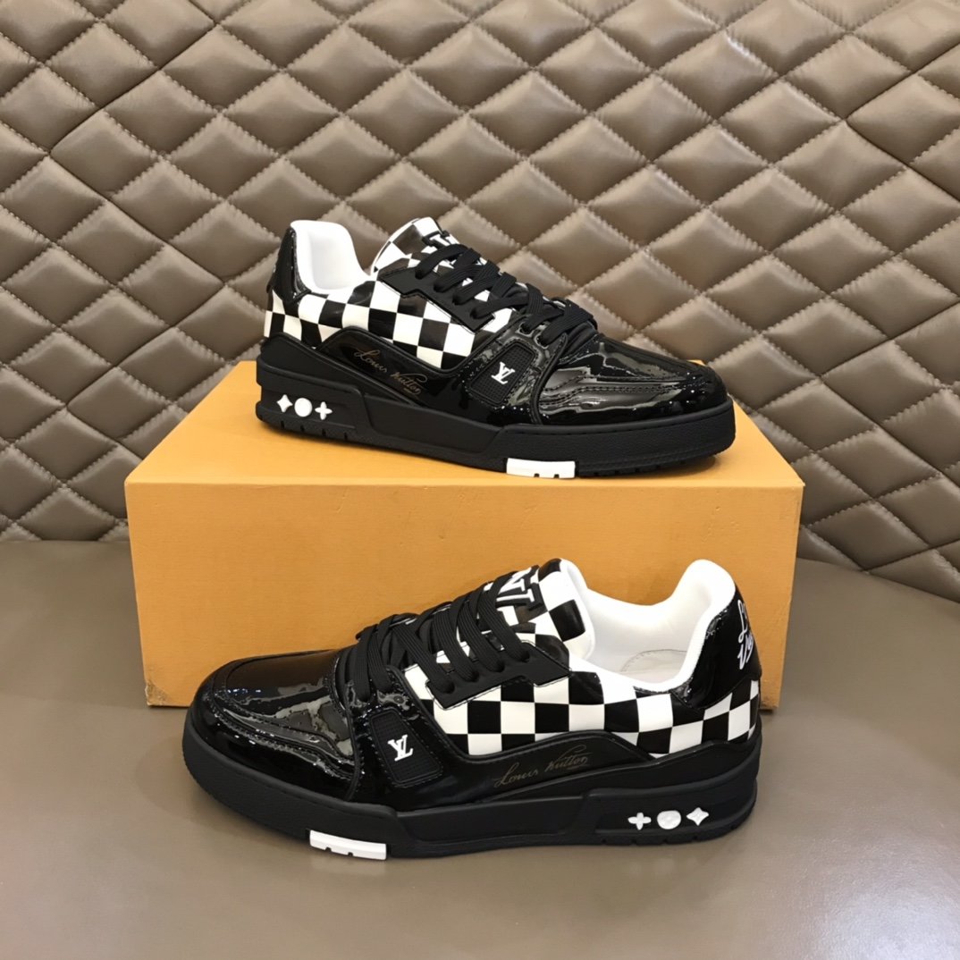 Louis Vuitton Trainer Sneaker