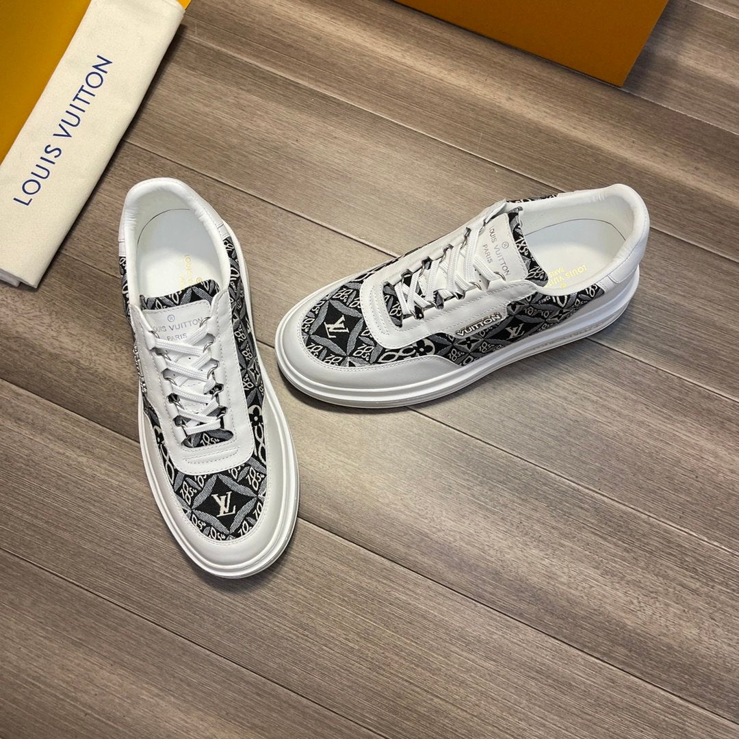 Louis Vuitton Trainer Sneaker