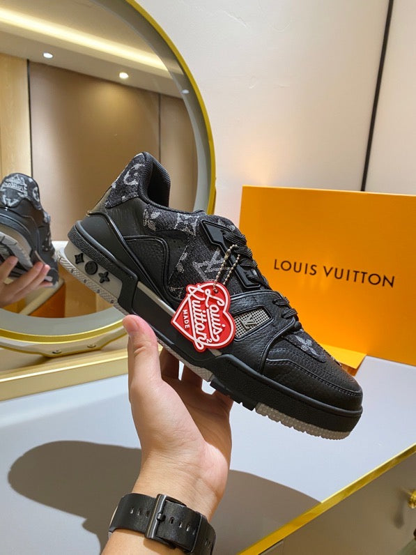 Louis Vuitton Trainer Sneaker
