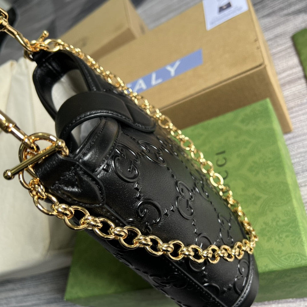 Gucci Small GG Shoulder Bag 25cm Black