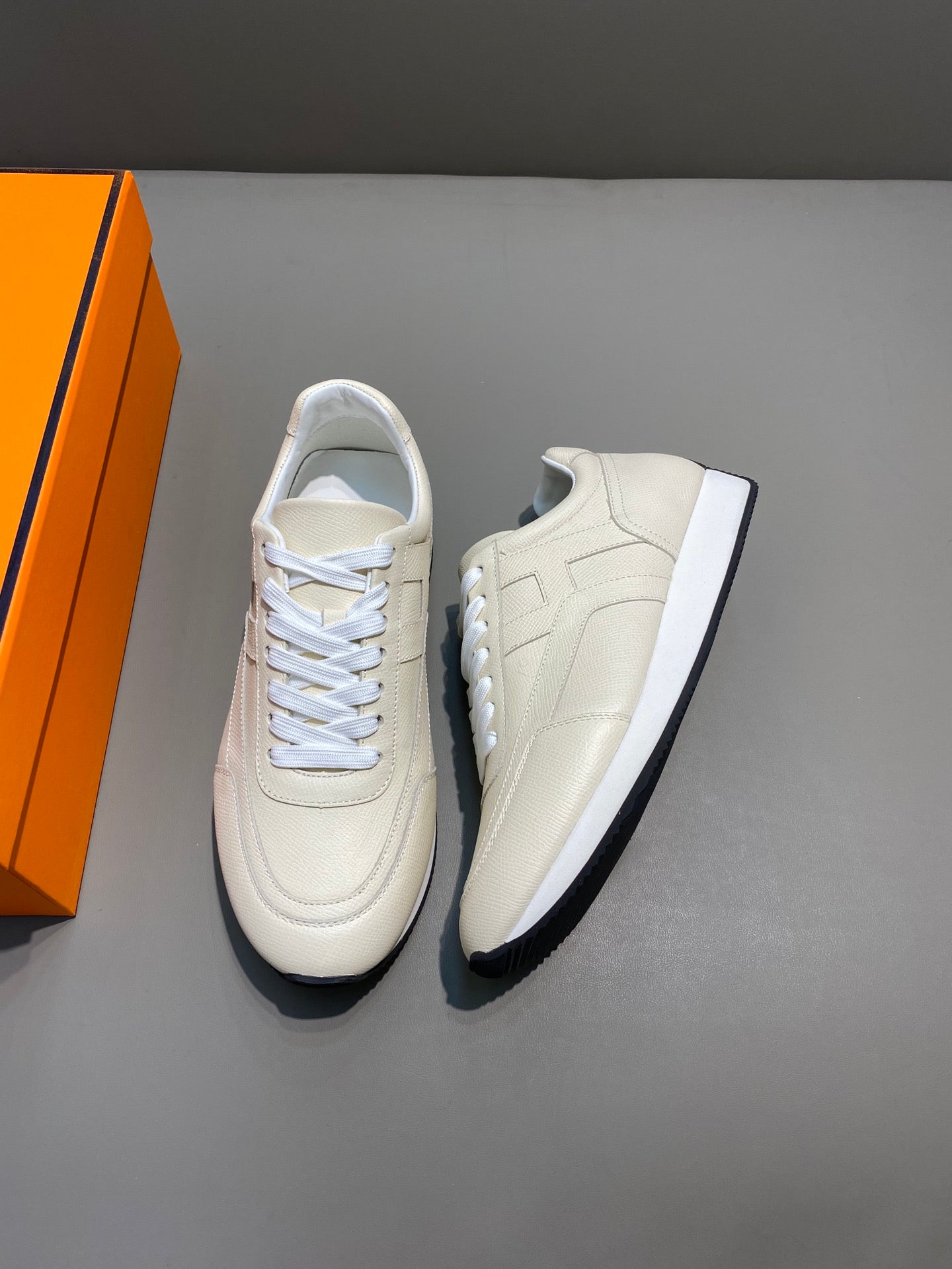 Hermes Drive Sneaker