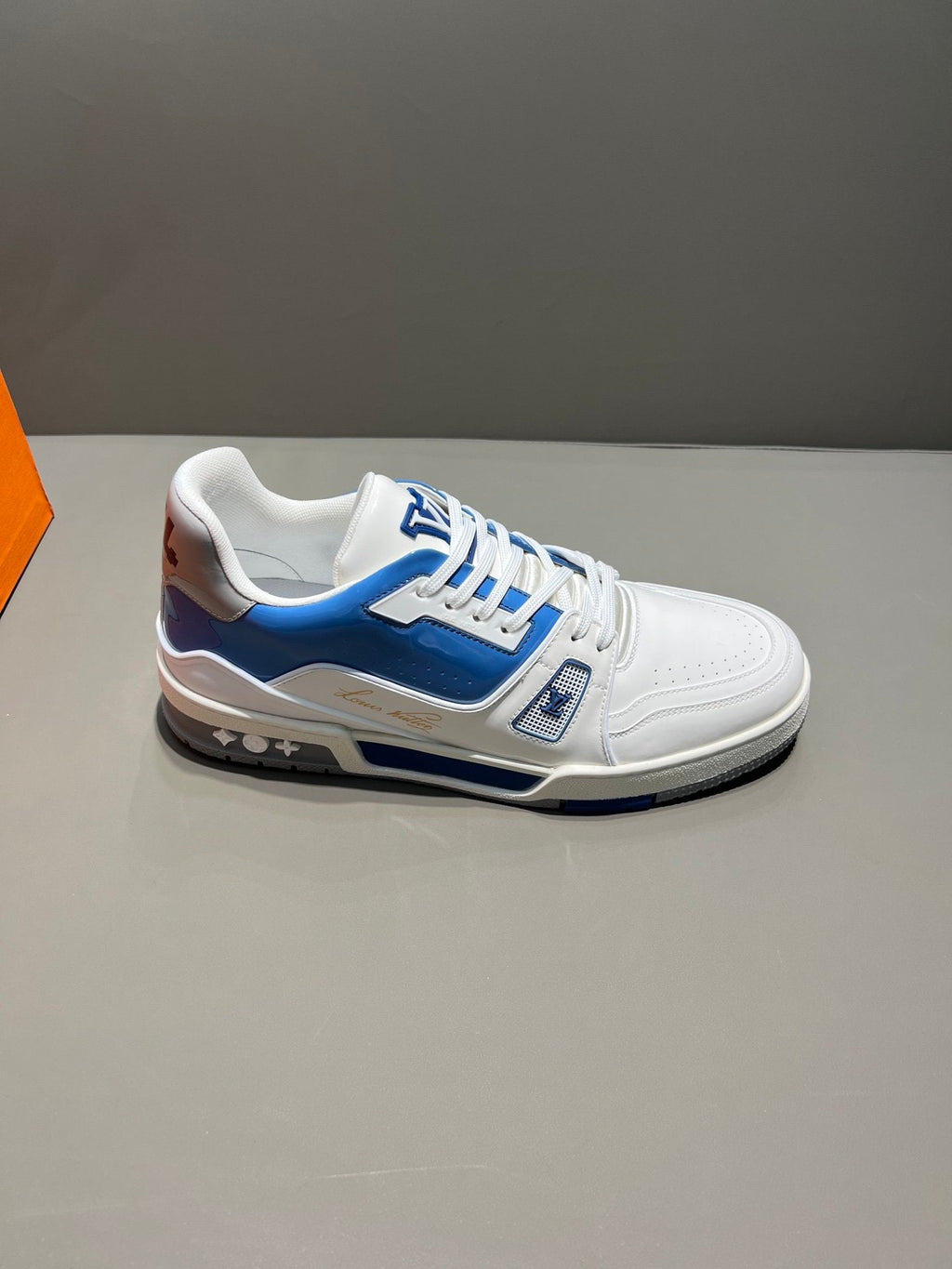Louis Vuitton Trainer Sneaker