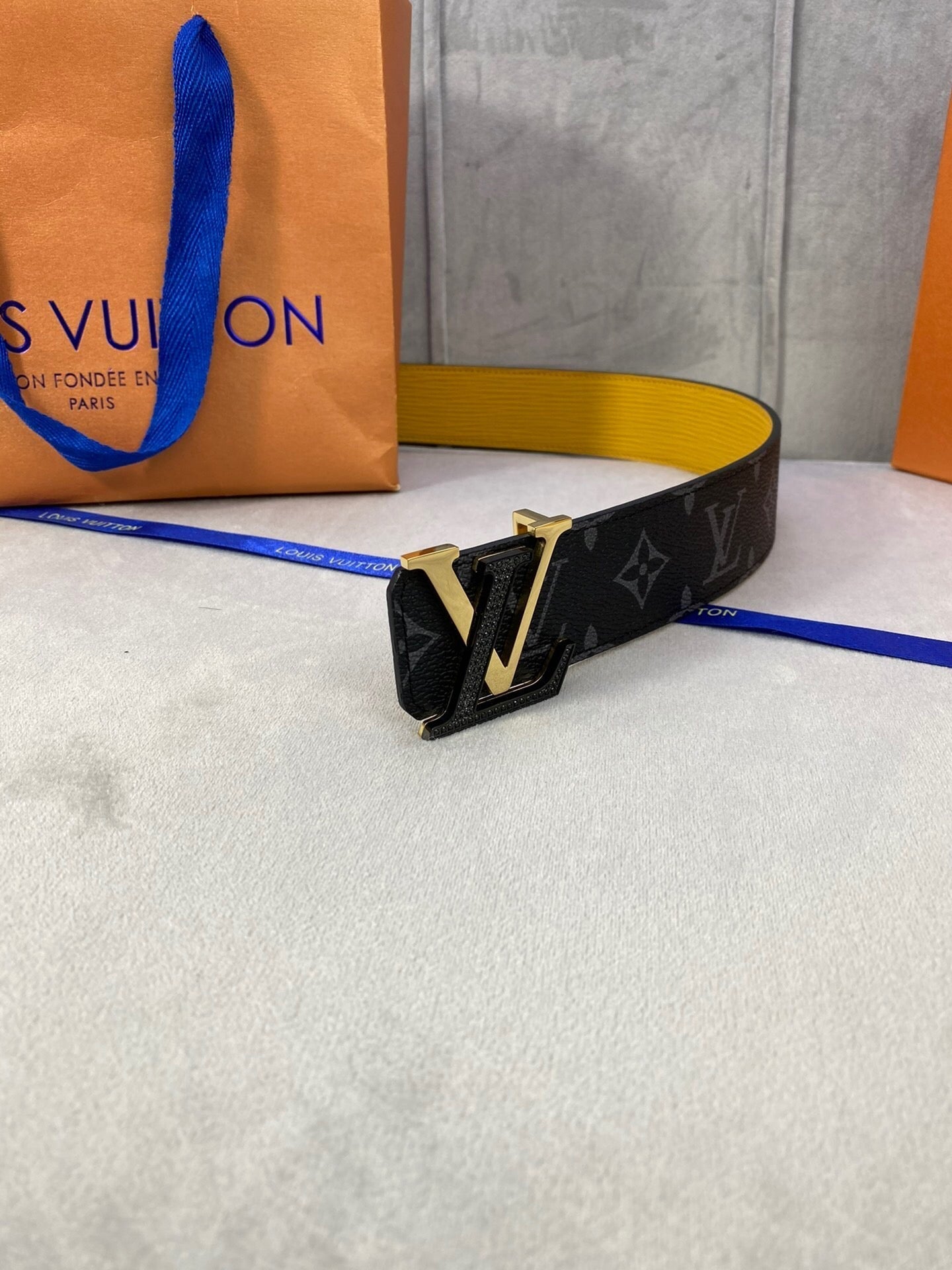 Louis Vuitton Initiales Reversible