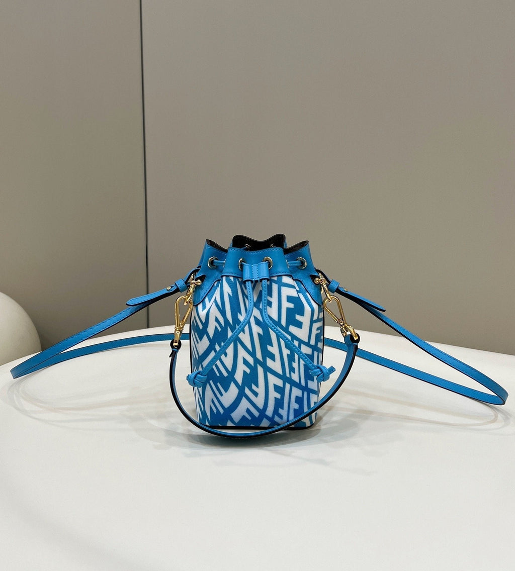 Fendi Vertigo Bucket Bag 18cm Blue