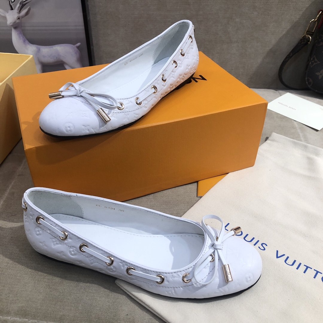 Louis Vuitton Gloria Flat Loafer White