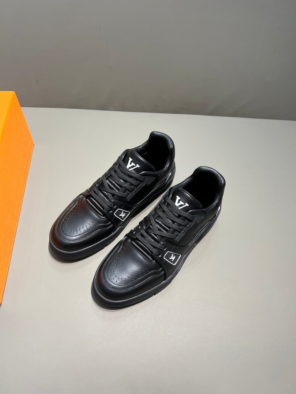 Louis Vuitton Trainer Sneaker