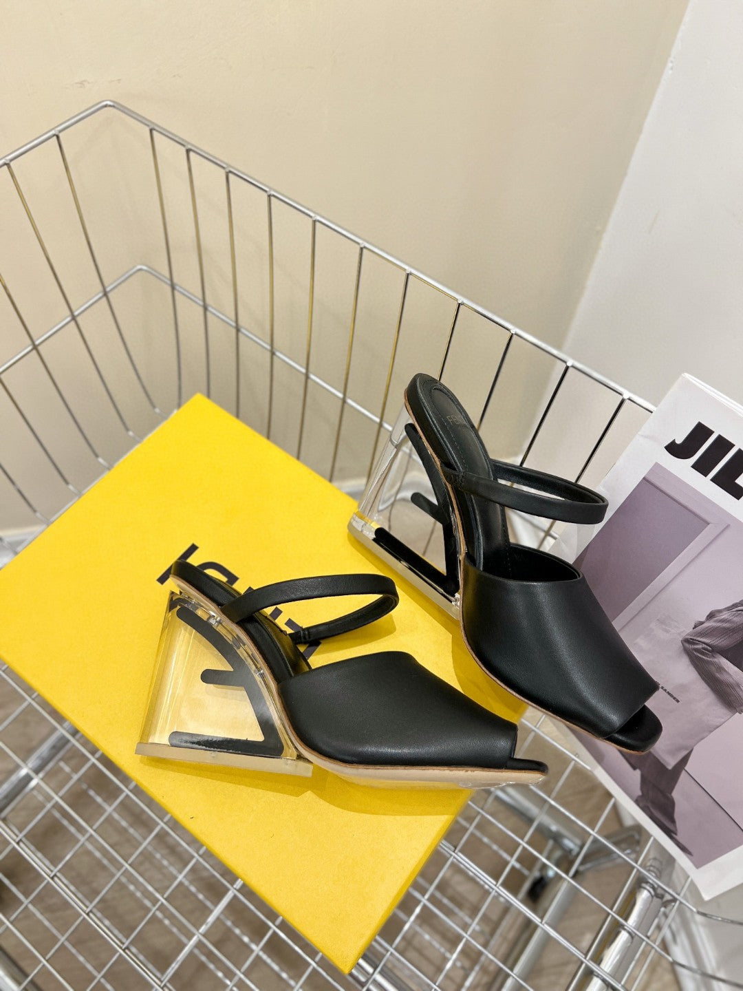 Fendi First Black