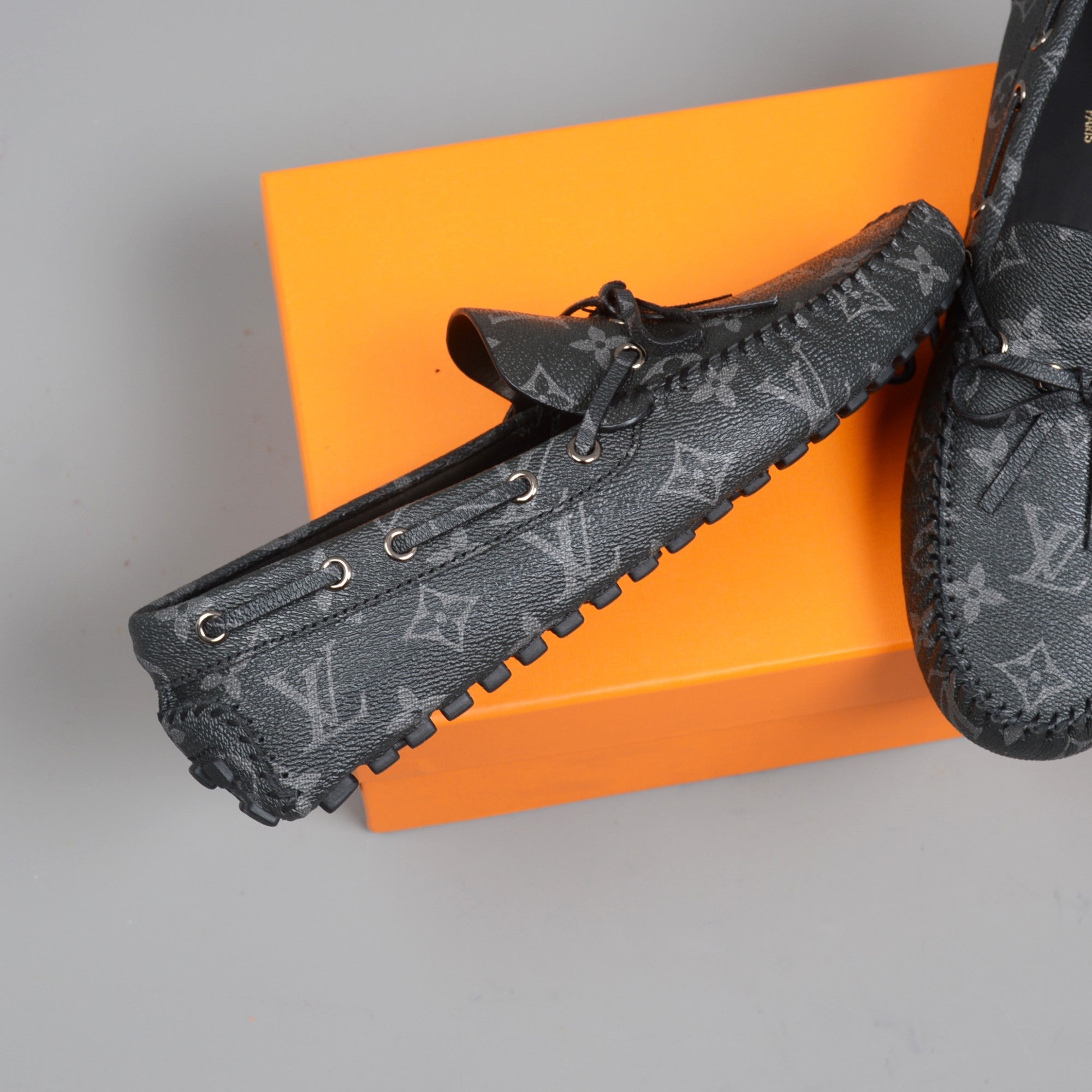 Louis Vuitton Driver Moccasin