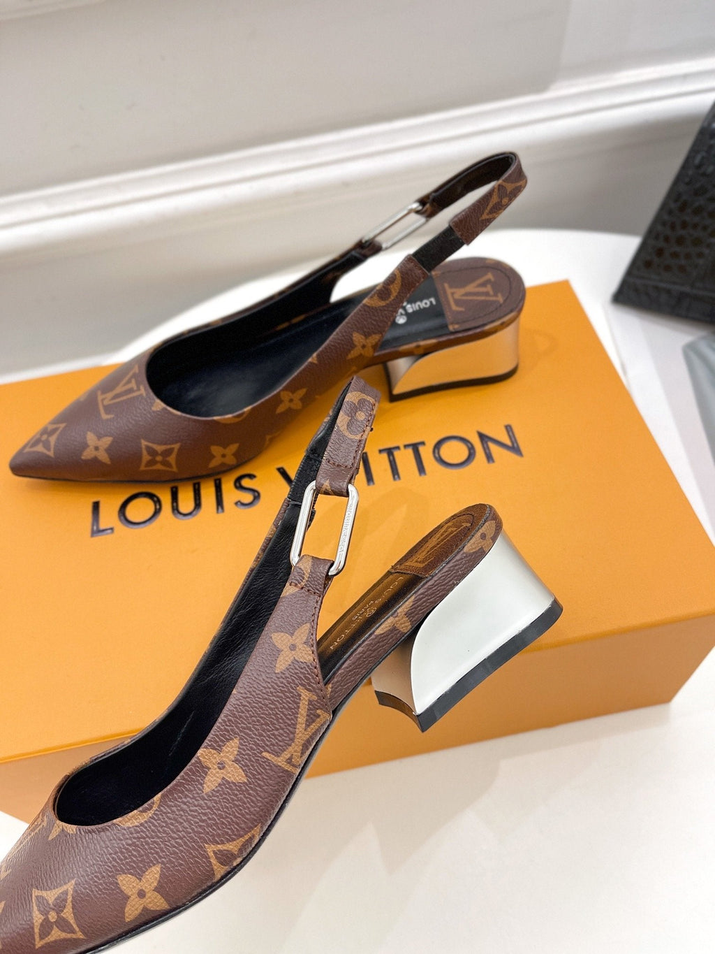 Louis Vuitton Magnetic Slingback Pump Brown
