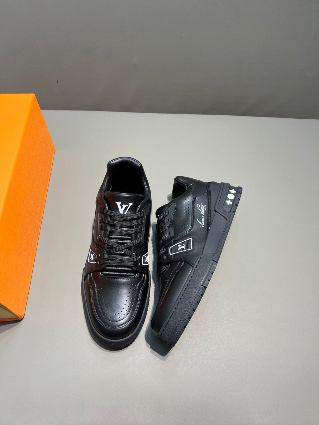 Louis Vuitton Trainer Sneaker